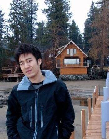 娱乐圈吃瓜男导演是谁,那位热衷吃瓜的神秘男导演身份大起底